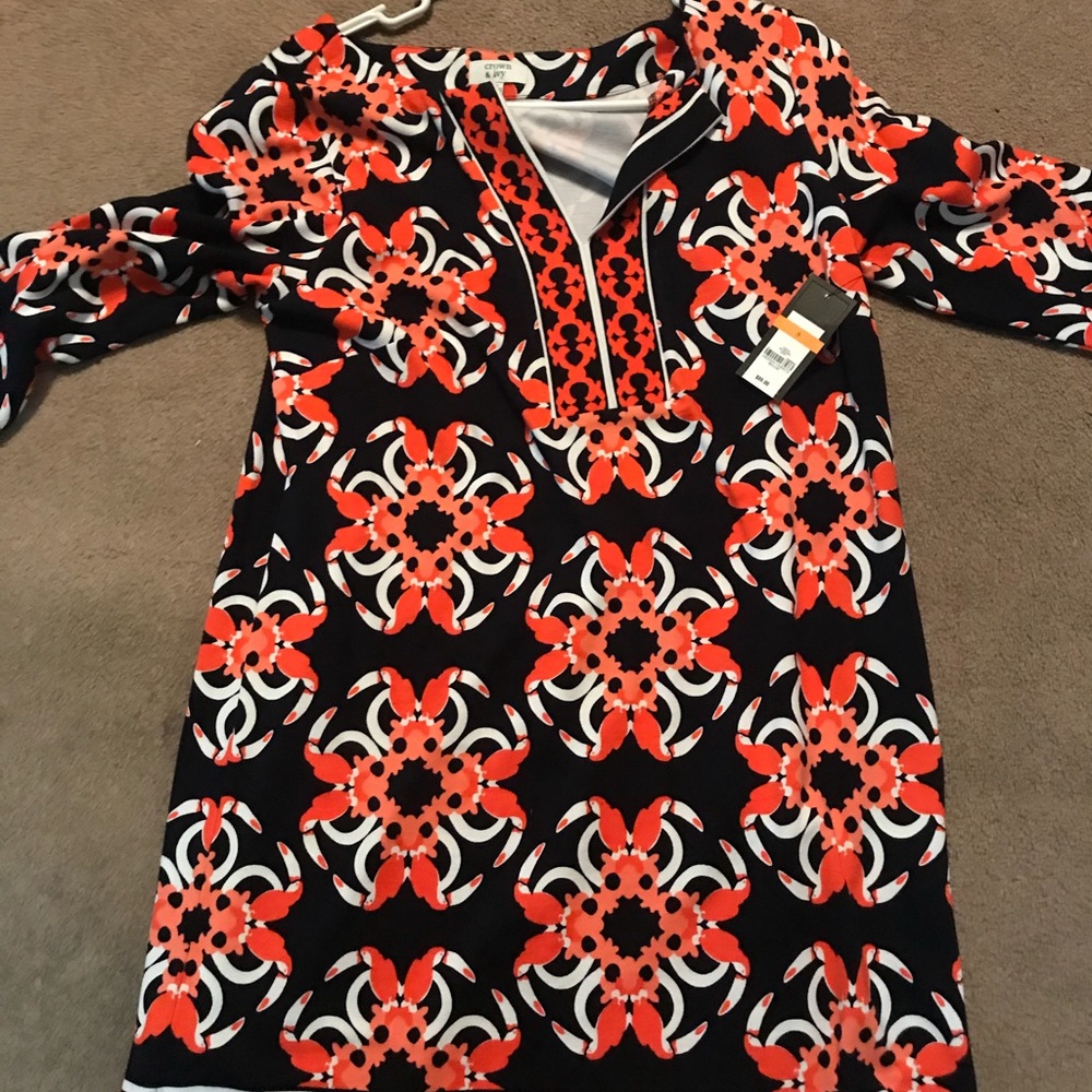 Beautiful dress .. navy and orange with white